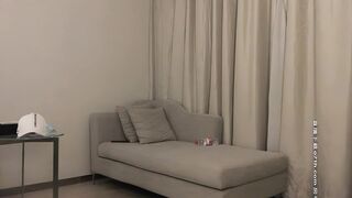 【小宝寻花】约了个高颜值长相甜美妹子，舌吻互摸上位骑乘再到床上舔弄猛操