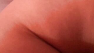 大眼睛清纯外表漂亮妹子与热恋男友激情造爱肉棒吃的津津有味指着J8说你坏啪啪尖叫声刺激大叫说好爽对白淫荡