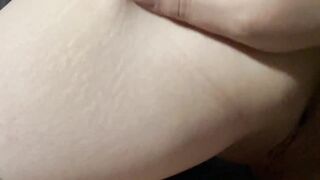 妈妈送我白色内裤，穿上变身骚逼麦当劳全天营业，欢迎您来！！！